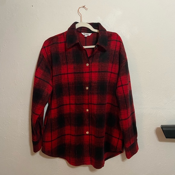 Steve Madden Sophia Red and Black Checkered Shacket - Picture 2 of 5